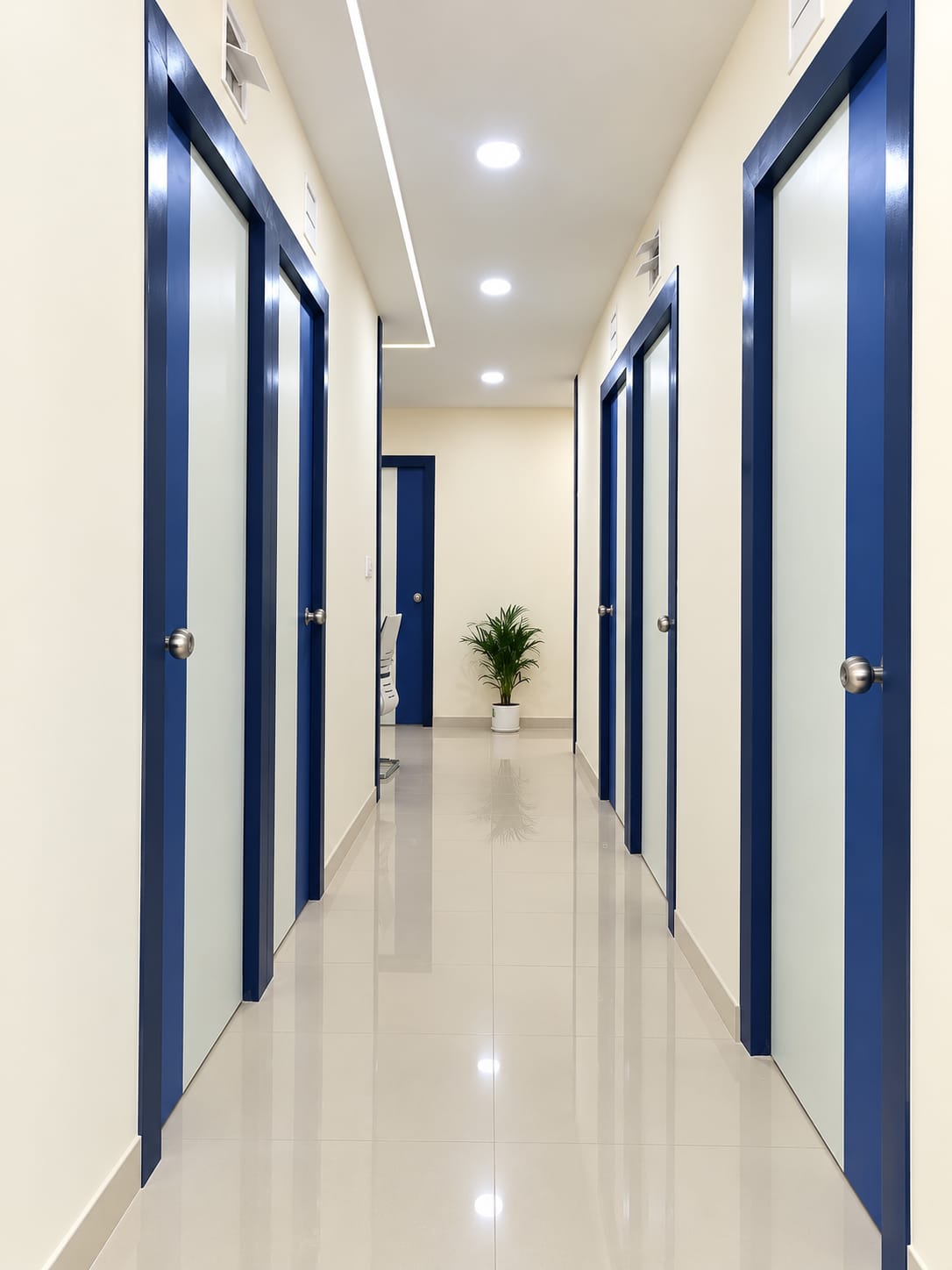 Clean corridor connecting clinic rooms